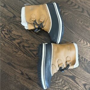 Sorel Kids Tan and Black Winter Boots